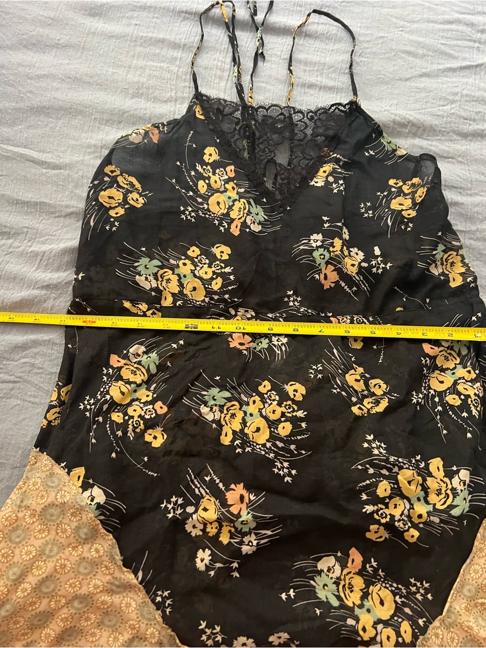 Medium
Black & Mustard Floral Ruffle vintage Slip Dress - Picture 2 of 11